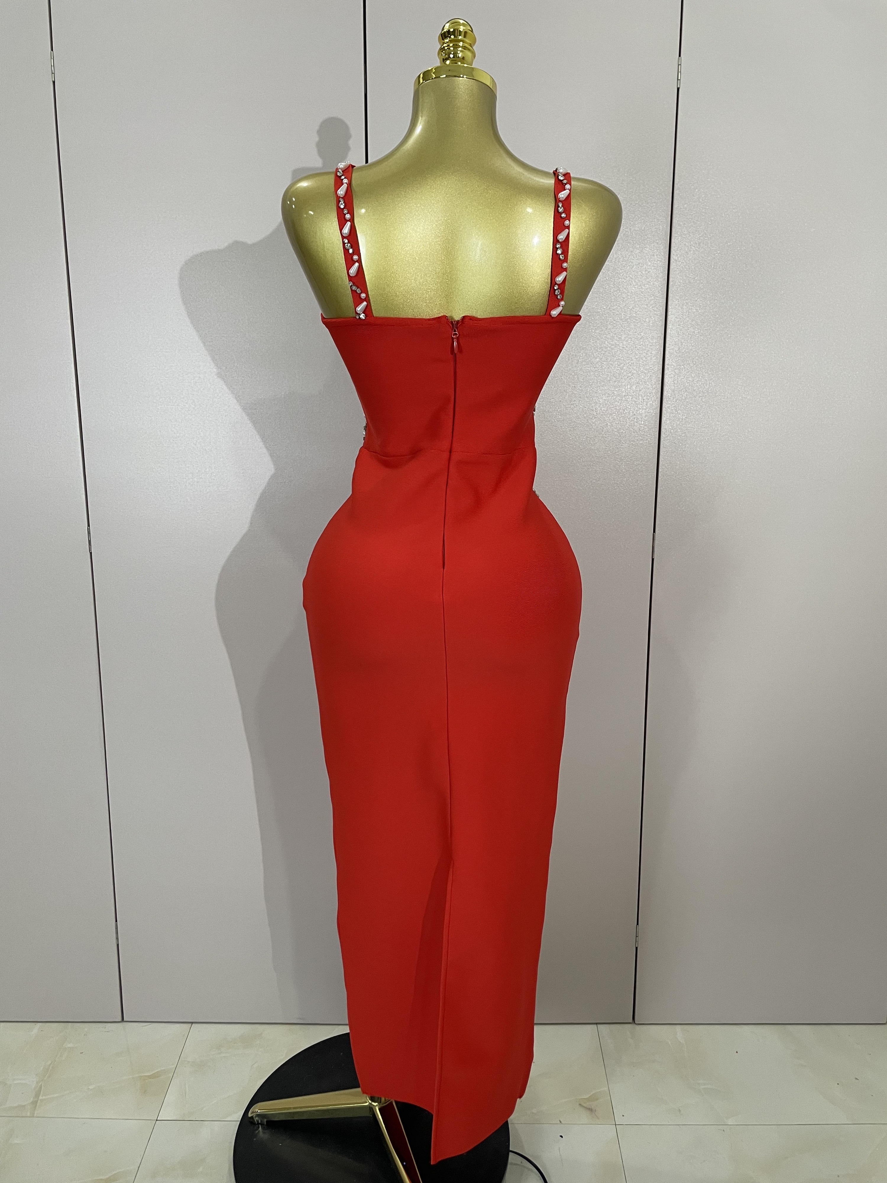 Femmes célébrité élégante soirée Club fête de luxe robe d'anniversaire 2025 nouveau Sexy dos nu rouge perles longue moulante robe de pansement