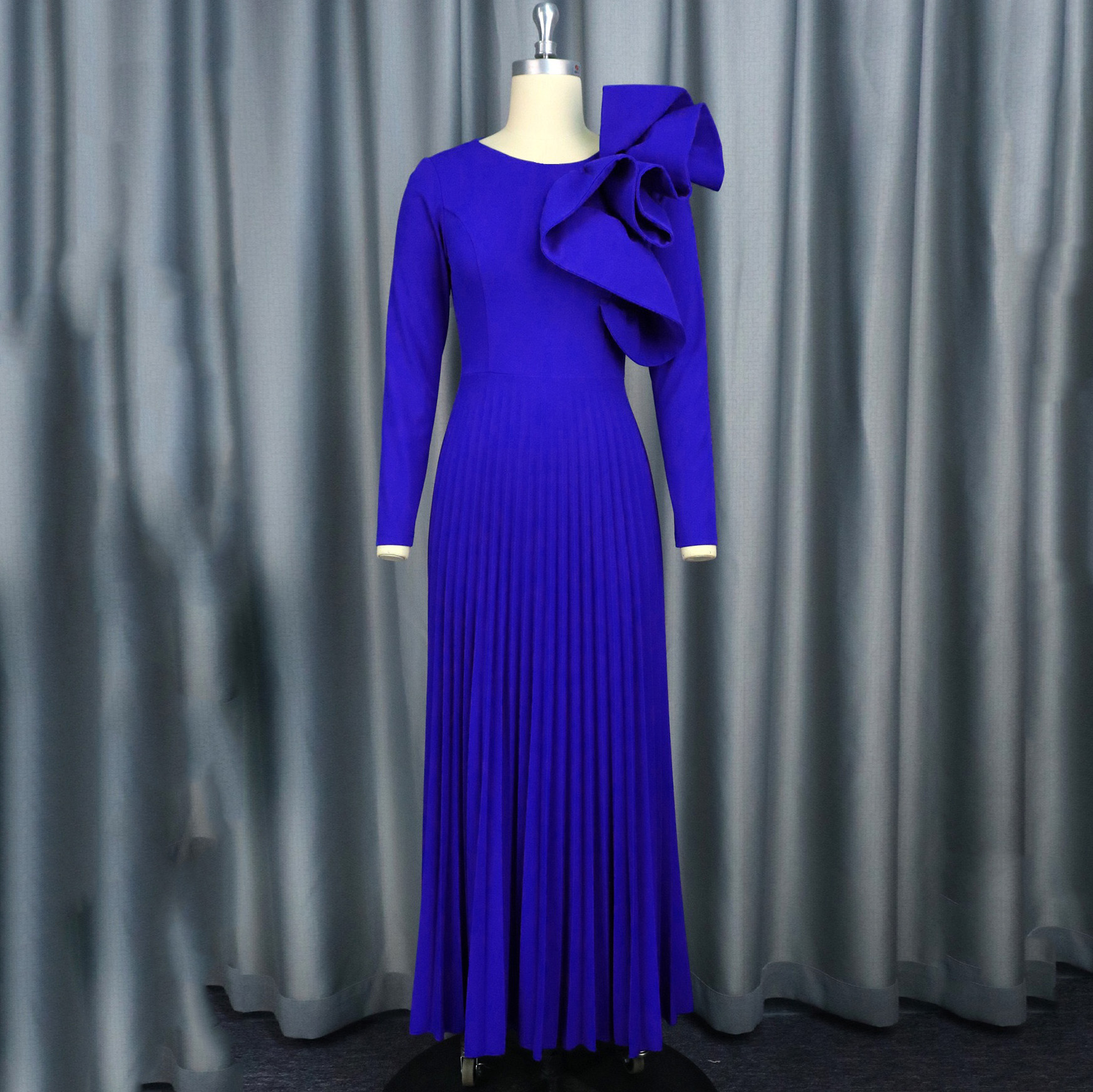 Robe longue plissée à manches longues et col rond pour femme, robe de soirée de luxe, volants, longueur rinçage, élégante, automne, hiver, nouveau, 2024
