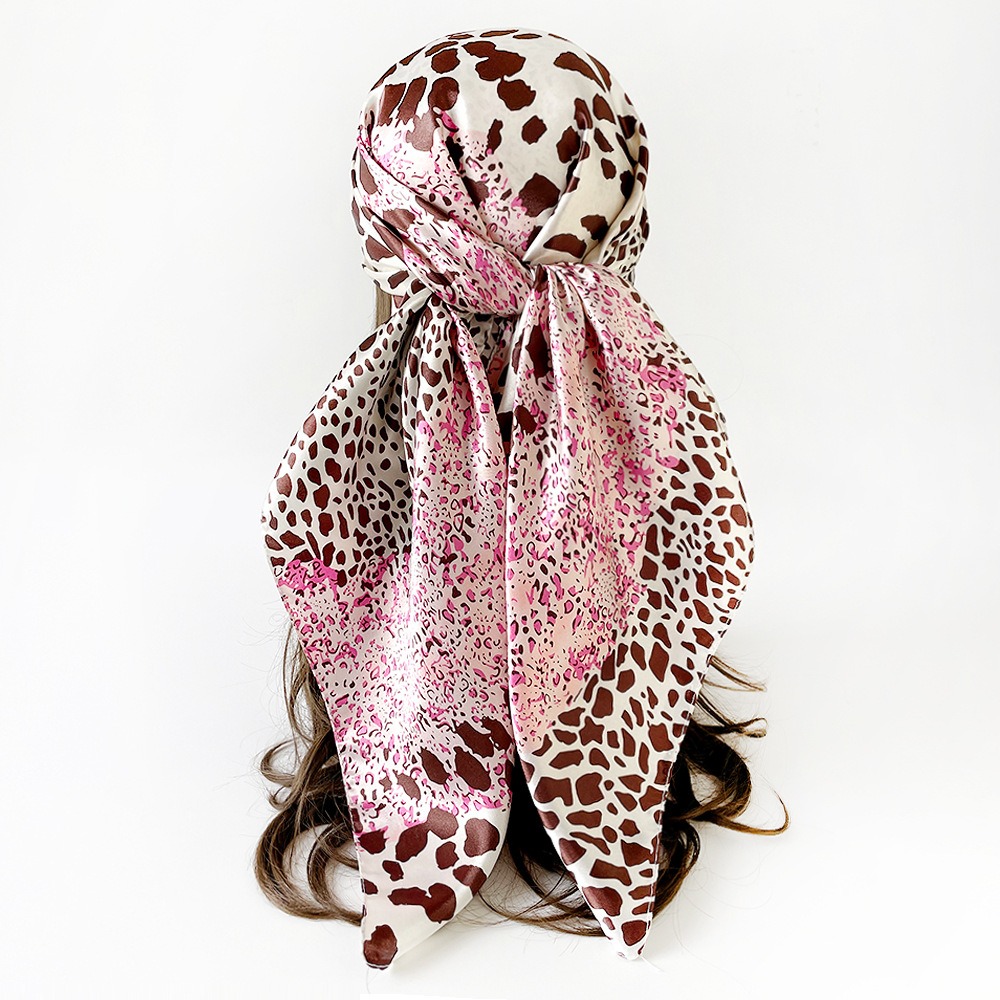 Écharpe à imprimé léopard, châle carré en satin imitation soie de 90 cm, foulard pour femmes de style européen et américain