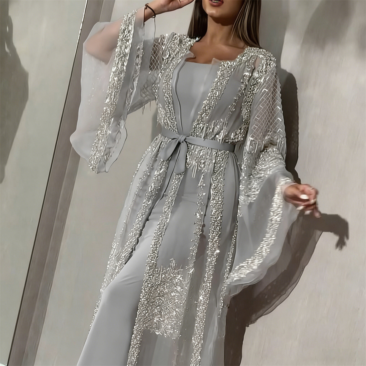 Abaya de luxe de Dubaï, ensemble deux pièces, robe longue en satin avec manches en tulle ornées de strass, ceinturée, pour invitée de mariage ou soirée, style kaftan