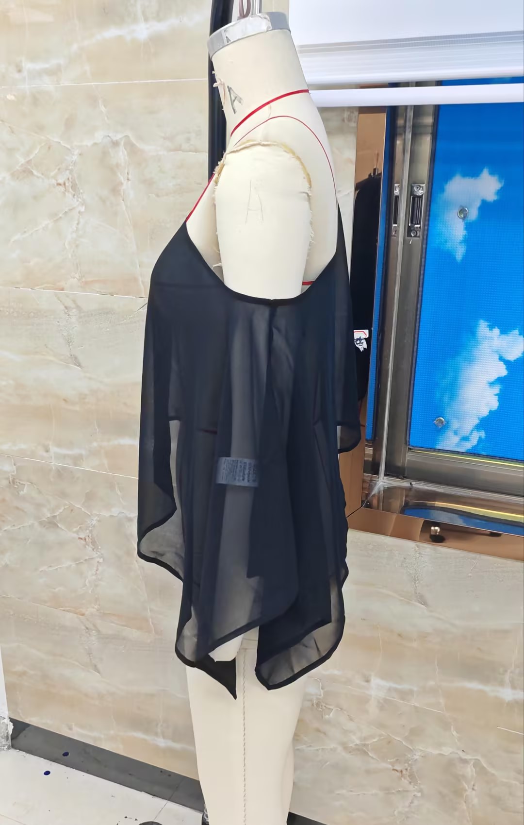 Hauts cape transparents d'été pour femmes, à manches bouffantes, asymétriques à une épaule, col bateau, poncho châle tendance, style streetwear
