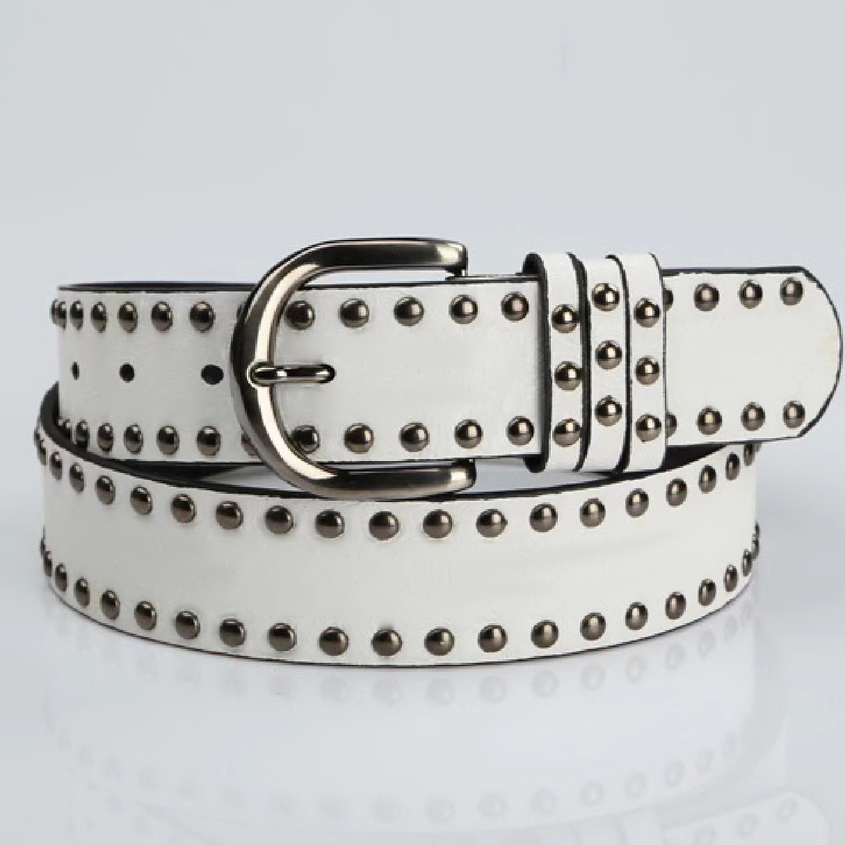 Ceinture pour femme, ceinture streetwear tendance avec design à rivets, parfaite pour les sorties quotidiennes et le shopping