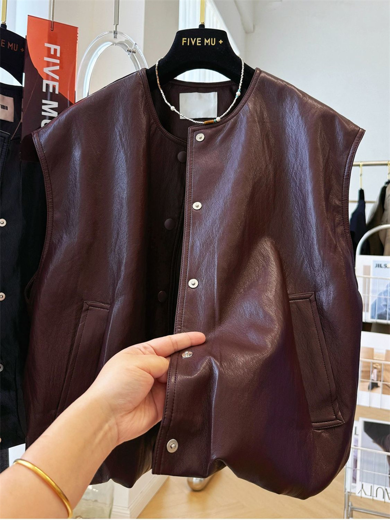 Gilet en cuir pour femmes, nouveau rétro décontracté, simple boutonnage, col rond, ample, avancé, nouvelle mode, gilet sans manches, manteau court
