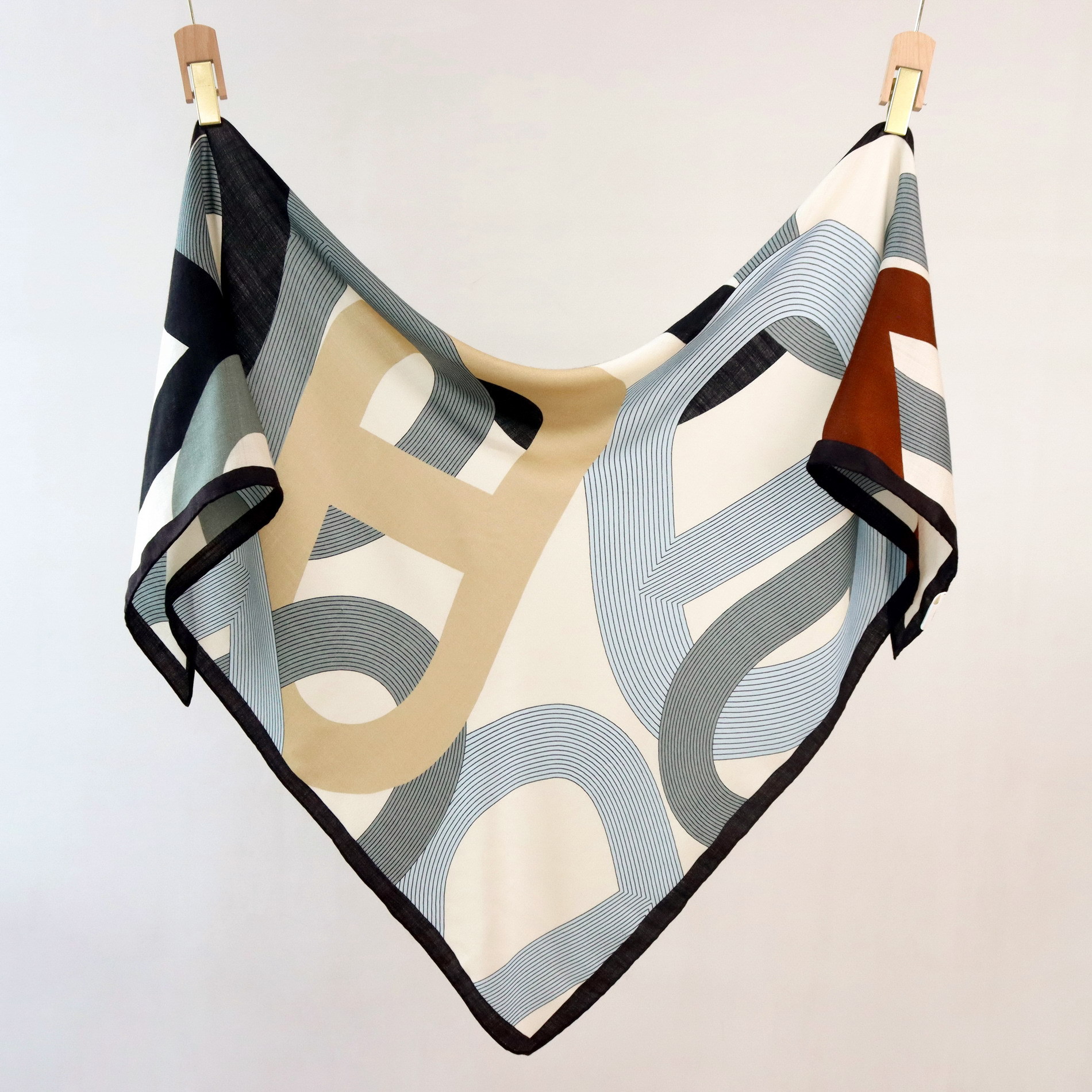 Naizaiga 70% laine 30% soie 125x125x190cm femmes automne écharpe fille châle BSG45