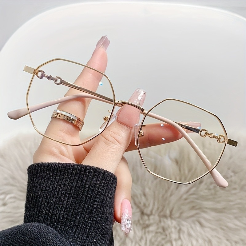 Lunettes rondes tendance avec montures métalliques simples et élégantes, verres en PC durables, confortables à porter, adaptées à un usage quotidien