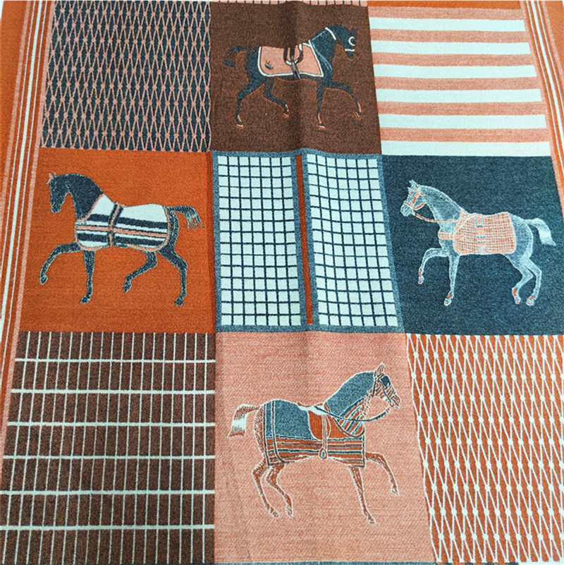 Écharpe à motif cheval pour femmes, nouvelle sensation de cachemire de luxe, grande couverture enveloppante, douce et chaude, châle de marque rétro et classique, automne et hiver
