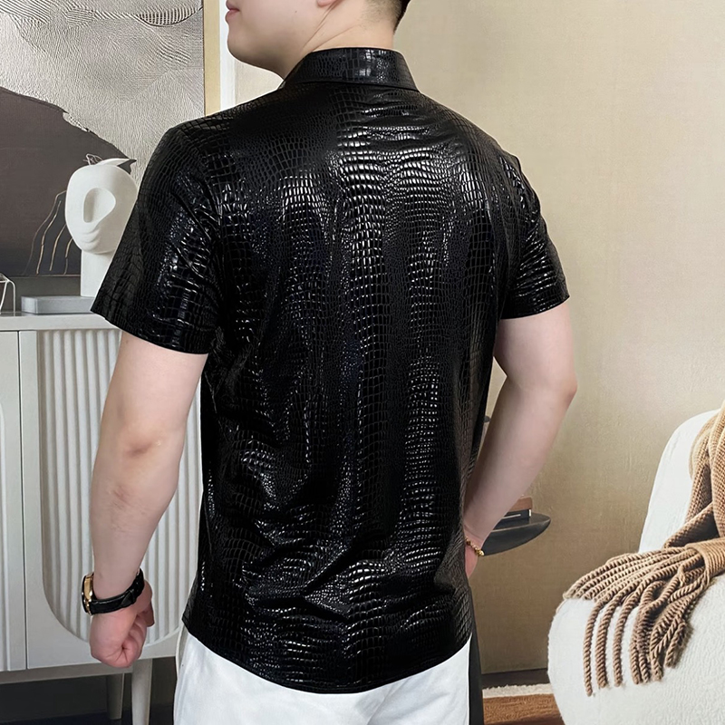 Chemise d'été pour homme à manches courtes brillante, tendance, respirante, décontractée, coupe ajustée, streetwear, vêtements de luxe pour homme