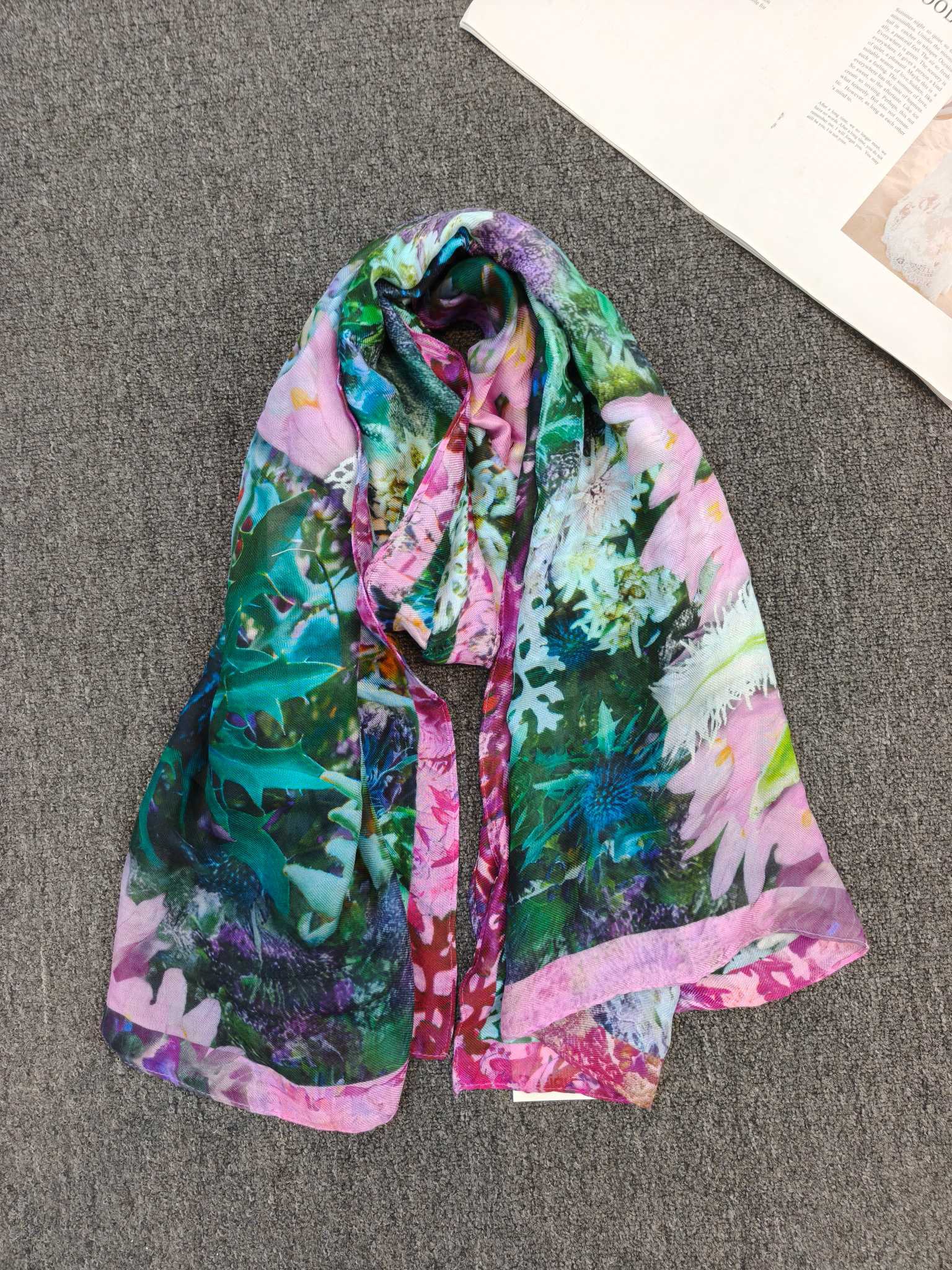 Écharpe imprimée originale européenne, américaine, espagnole, écharpe de plage, châle de plage de style bohème