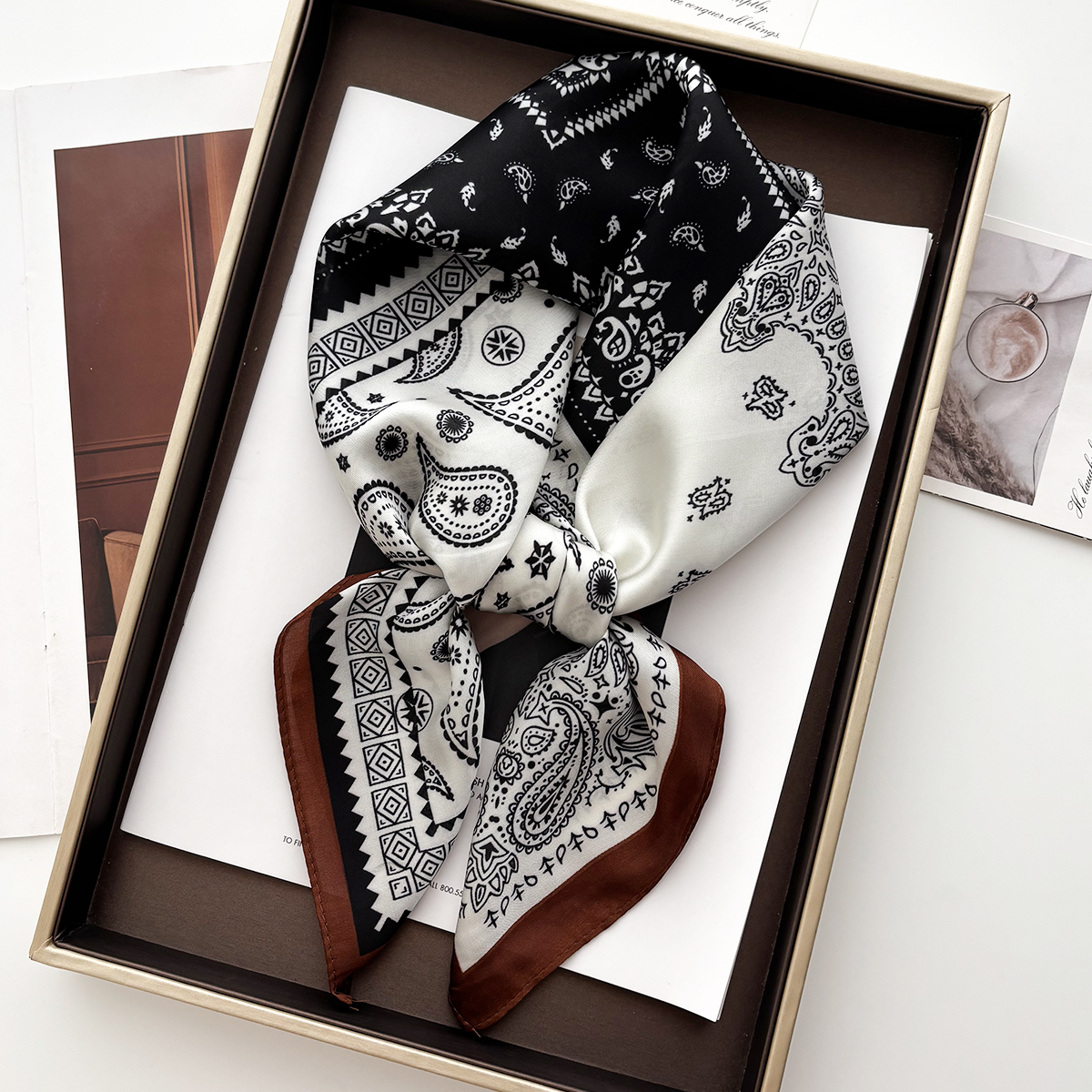 2025 soie châle carré Foulard pour femmes imprimer bandeau Foulard Satin Hijab bandes de cheveux Foulard femme bandeau Bandana