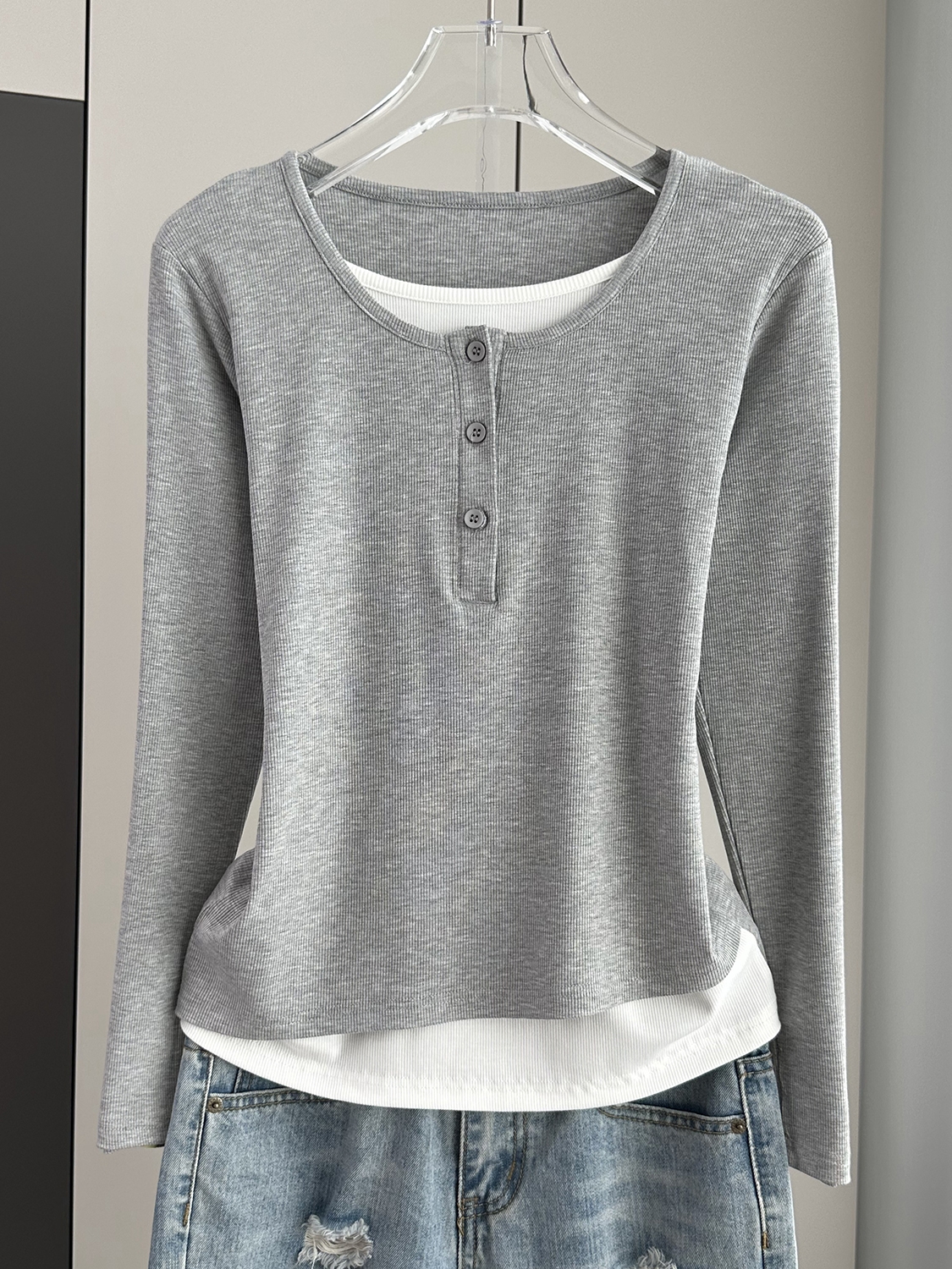 T-shirt à manches longues de style coréen pour femmes, faux deux pièces, sous-vêtements minces, tout assressenti, mode printemps