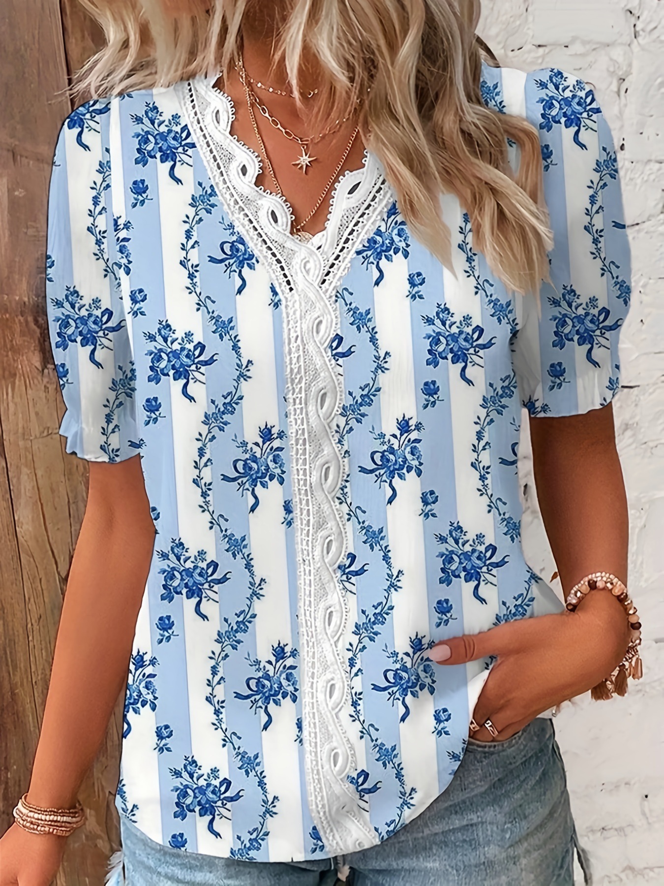 Chemise de vacances décontractée pour femmes, col en V, ajouré, couleur unie, élégante, rayée, Jacquard, hauts décontractés, mode été 2024