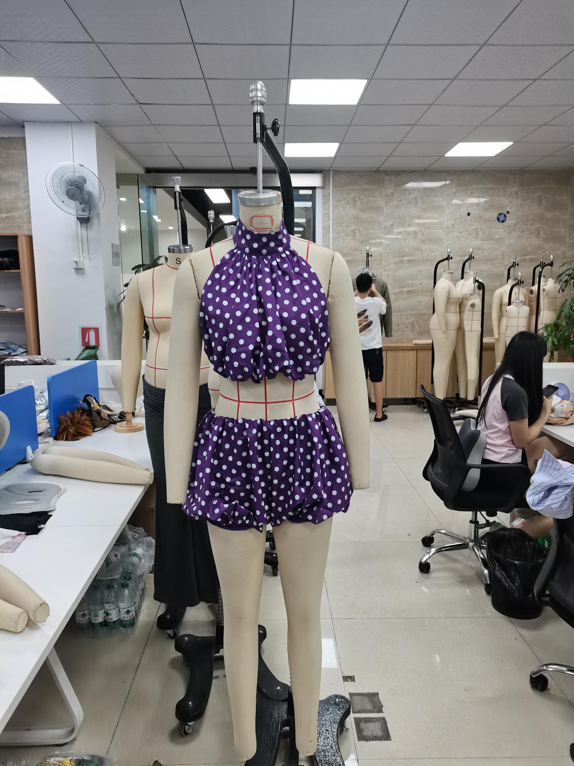 Ensemble jupe courte pour femmes, couleur unie/à pois, sans manches, dos nu, col licou, haut court avec Mini jupe, tenue 2 pièces, été