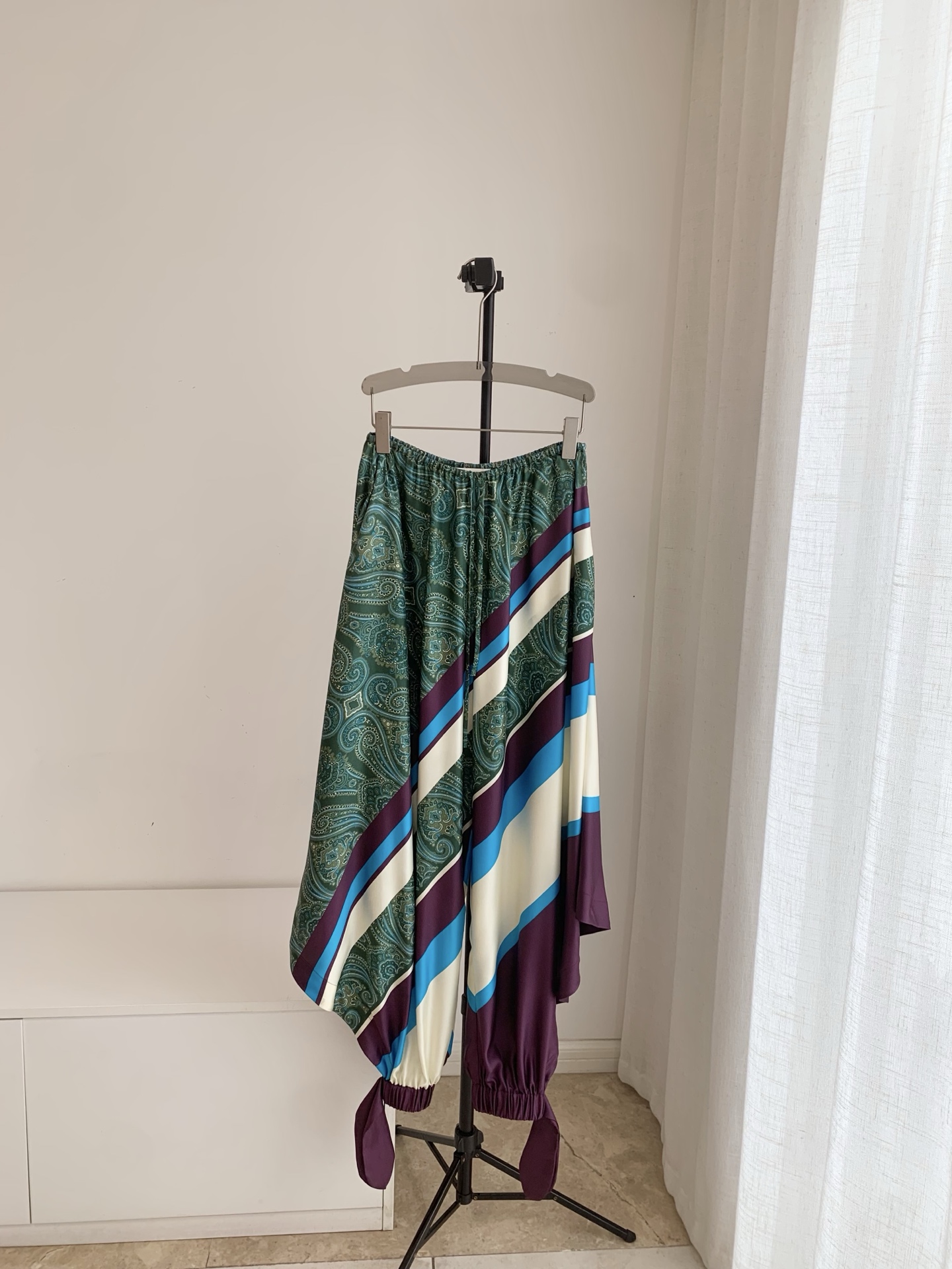 Haut en soie patchwork à imprimé Paisley pour femme + pantalon Harem