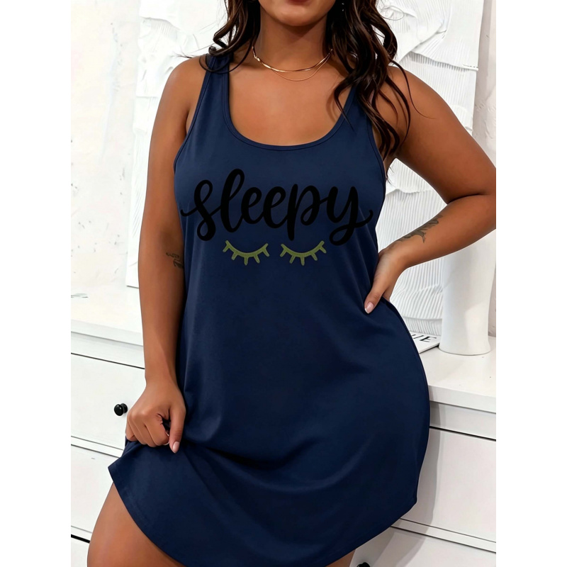 Vêtements de nuit décontractés pour femmes grandes tailles, robe de nuit droite à col rond et ourlet incurvé avec imprimé lettres, vêtements d'intérieur frais d'été pour grandes tailles