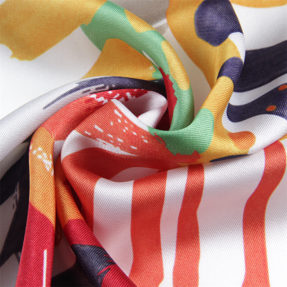 Foulard en soie femmes Graffi cheval imprimé foulards carrés tête Echarpes Foulards en soie Femme enveloppes châles de plage Bandana dame Hijabs 90CM