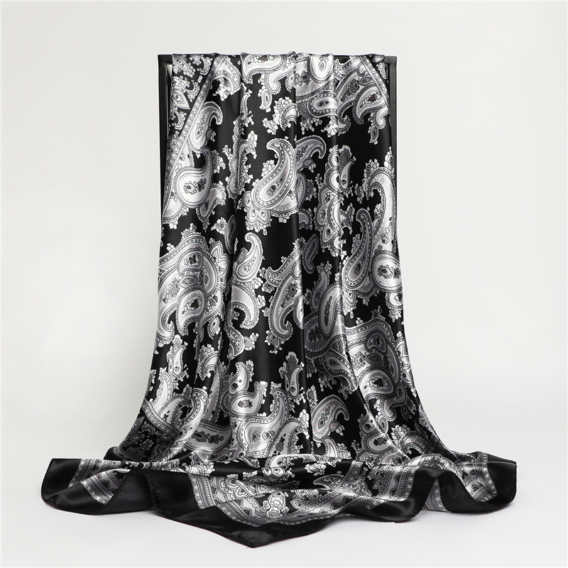 Nouveau Foulard Carré Imprimé Paisley 2026 en Satin Doux, Bandana Coupe-Vent, Châle Décontracté, Imitation Soie, Serviette de Plage de Voyage
