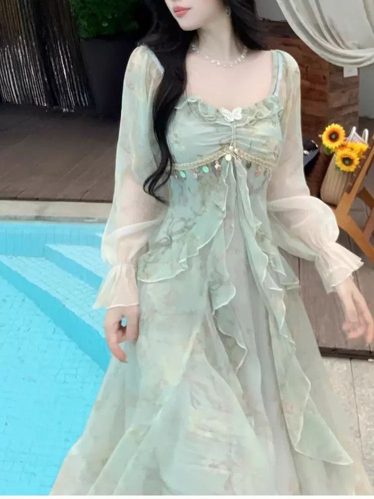 Robe longue de princesse française printemps-été pour femme, coupe ajustée, manches évasées, imprimée, pour soirée, décontractée, à volants, pour vacances en bord de mer, style féerique