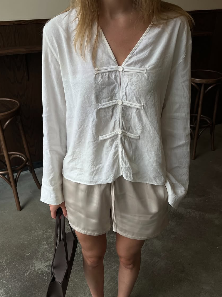 Chemisier Chic en Lin et Coton à Manches Longues pour Femme, Col en V, Boutonnage Simple, Collection Printemps-Été 2026, Idéal pour les Vacances et la Plage