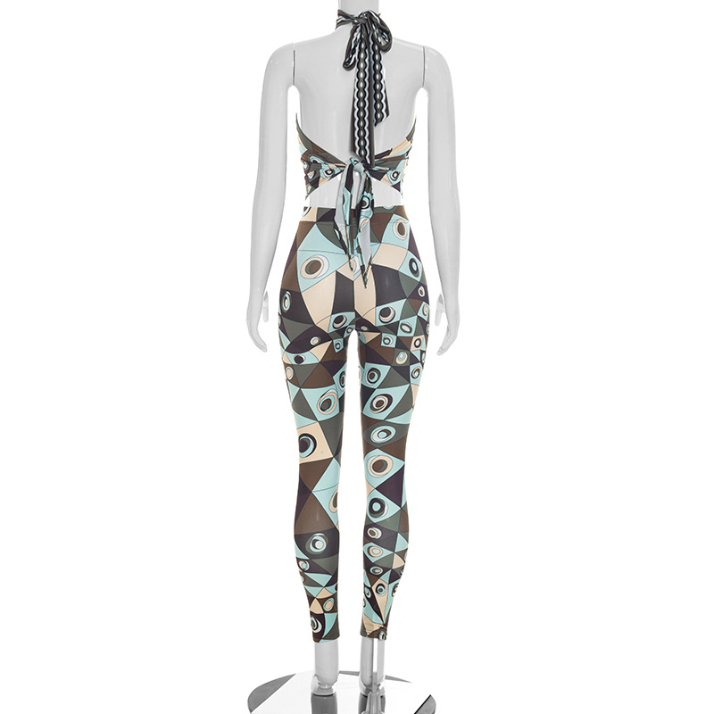Ensemble 2 Pièces Élégant pour Femme 2026 : Crop Top Halter à Nouer au Dos et Pantalon Skinny Taille Haute à Imprimé Géométrique – Tenue Assortie Idéale pour les Vacances