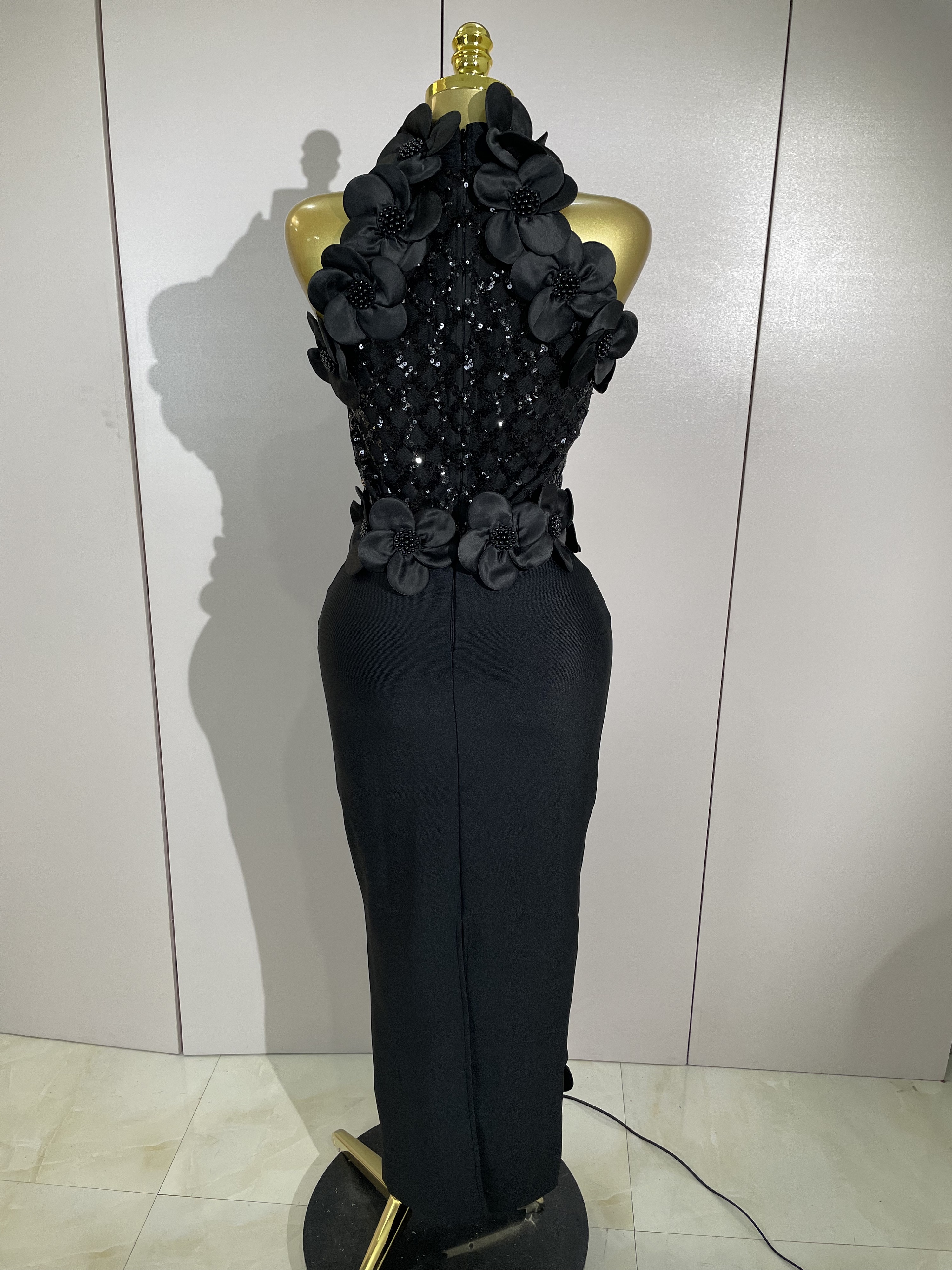 Robes de soirée d'anniversaire de haute qualité, noires et rouges, ornées de fleurs perlées, en maille patchwork, longues, style bandage, pour célébrités, bal de promo, soirée et club