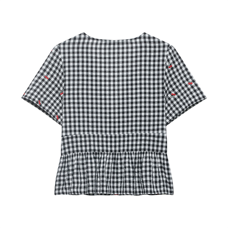 Haut brodé à carreaux pour femme, nouvelle collection été 2026, col en V, style vacances, chic et original