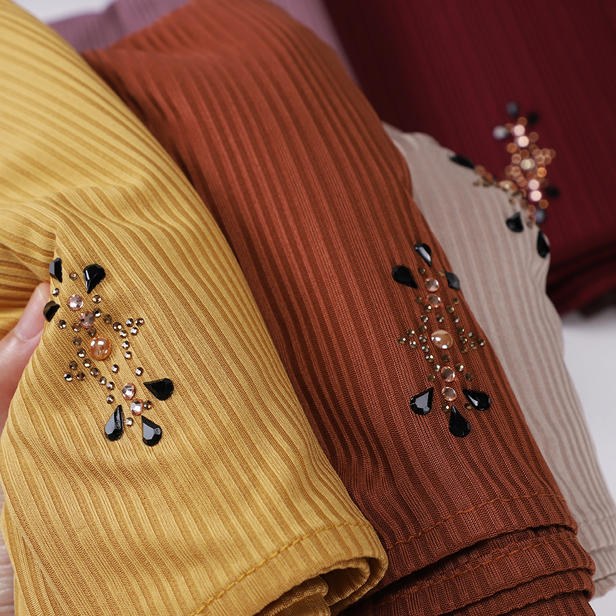 Mode côtelé Jersey Hijab musulman plaine écharpe crêpe strass Hijab doux islamique châles enveloppes bandeau pour les femmes