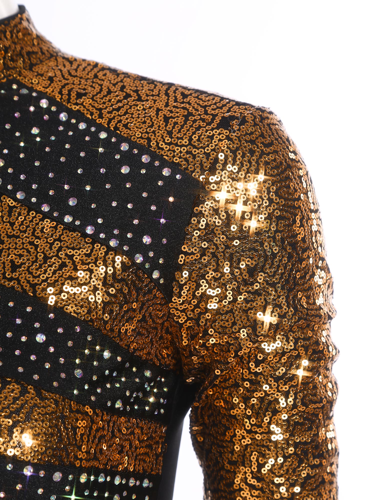Tenues de danse lyrique 2 pièces pour femmes, costume de danse moderne, haut court à paillettes et strass avec pantalon en tulle à fente latérale, vêtements de danse