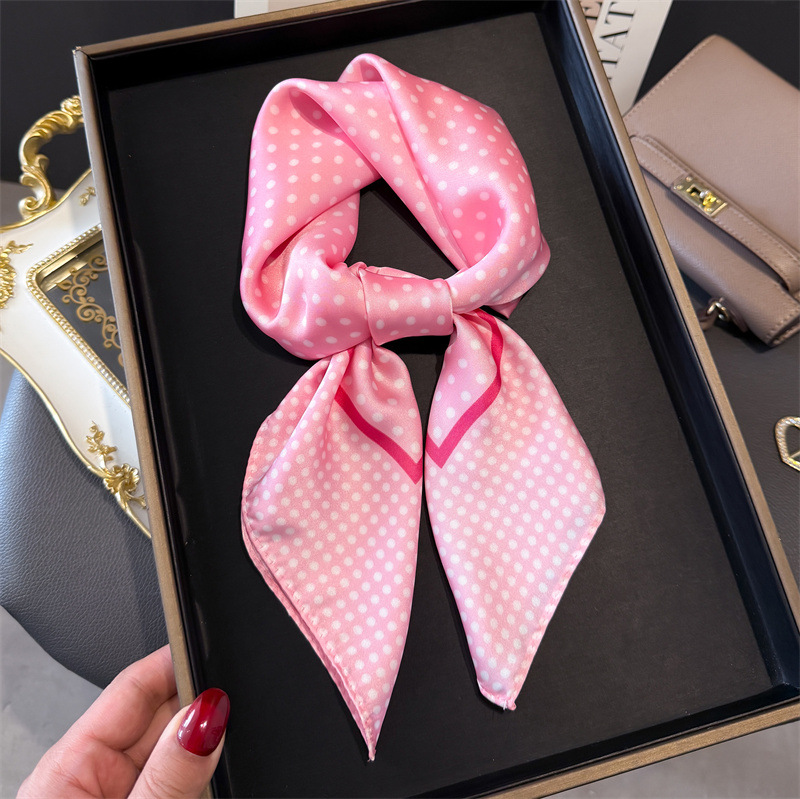 Écharpes en soie pour femmes, imprimé à pois, polyvalentes, à la mode, tendance, Harajuku, élégantes, Protection contre le soleil des filles, petites écharpes carrées mignonnes