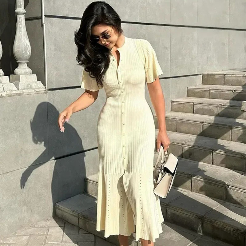 Mode Patchwork plissé Maxi robe femmes élégant à volants ourlet tricoté longue robe femme 2025 nouveau été soirée robes
