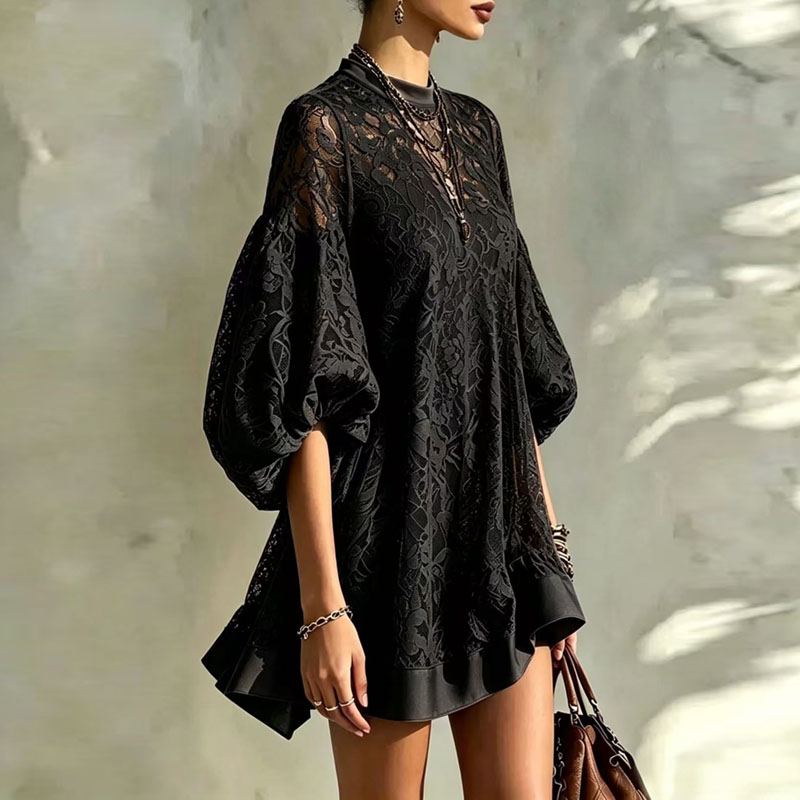 Robe courte ample en dentelle florale bohème pour femmes, col rond, manches bouffantes, bordure unie, ourlet à volants, robe transparente, sexy, pour la plage, les vacances quotidiennes.