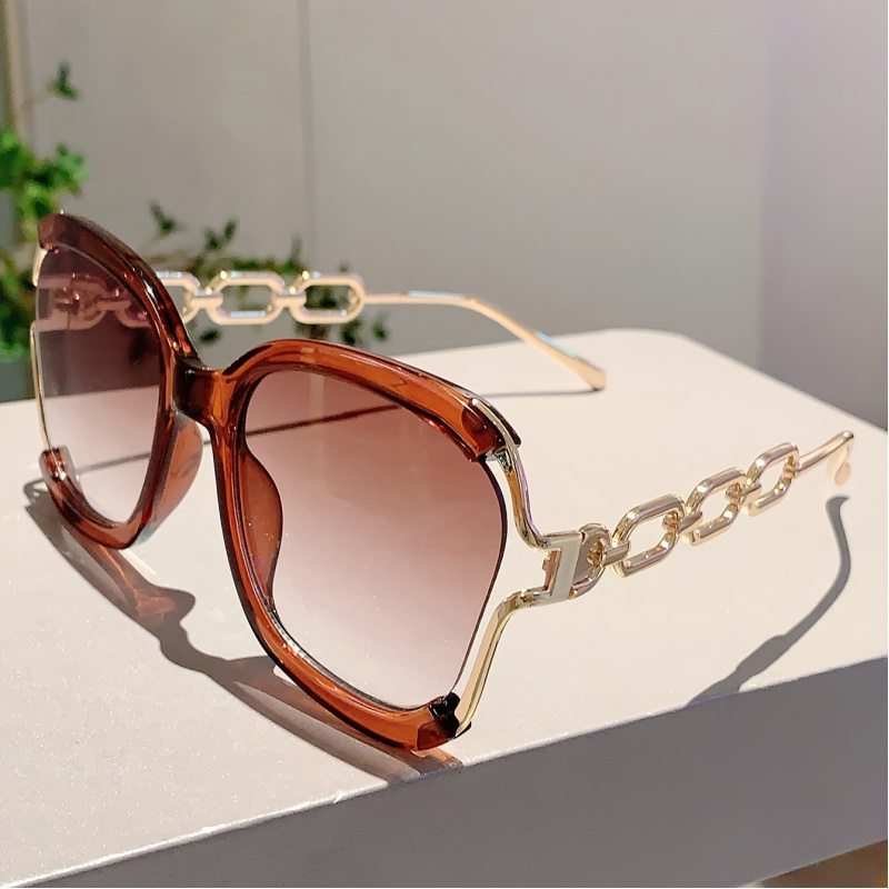 Lunettes carrées chics à la mode, verres dégradés, chaîne de fausses perles détachables, tendance, élégantes pour le streetwear et les accessoires de fête, nouvelle collection
