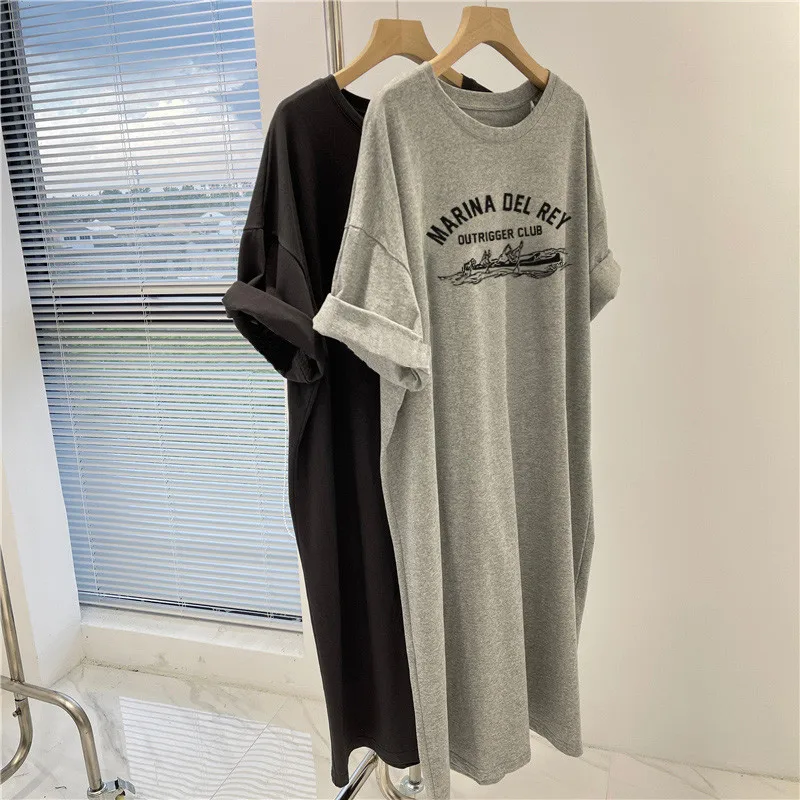 Robe d'été ample imprimée à manches courtes pour femmes