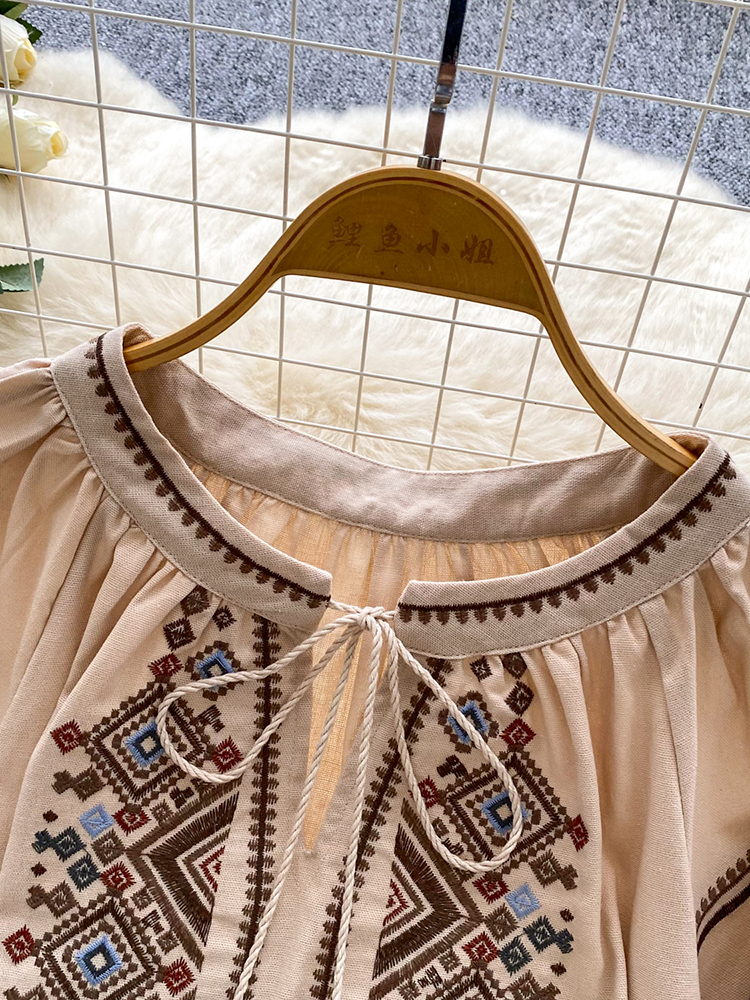 Femmes automne Blouse ample artistique rétro industrie lourde broderie nœud col rond lanterne manches chemise décontracté polyvalent haut BL270