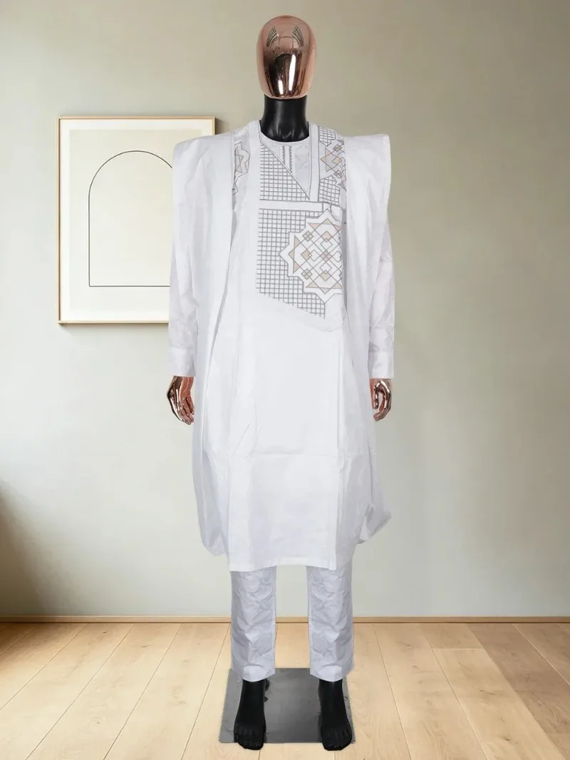 Ensemble de 3 pièces de vêtements africains pour hommes, tenue traditionnelle Dashiki, robe brodée, hauts et pantalons, costumes Bazin, vêtements de mariage musulman