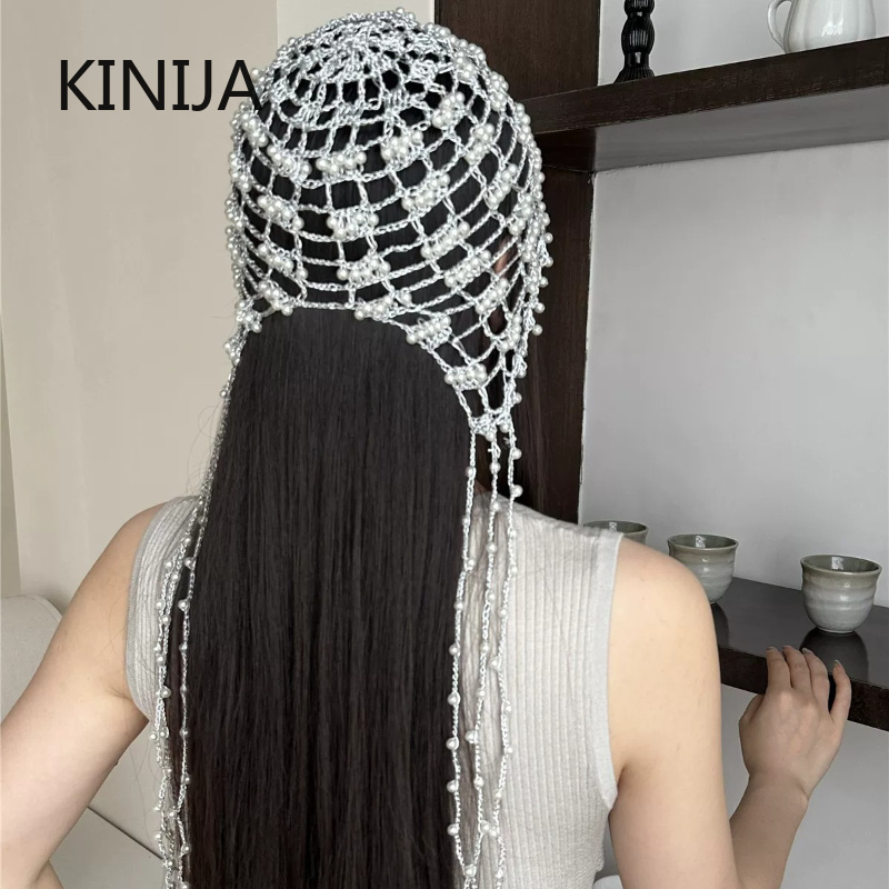 Élégant Bonnet Turban Creux pour Femme, Fait Main avec Chaîne Métallique et Pompon de Perles, Style Niche Tendance, Chapeau Foulard Polyvalent à Enfiler