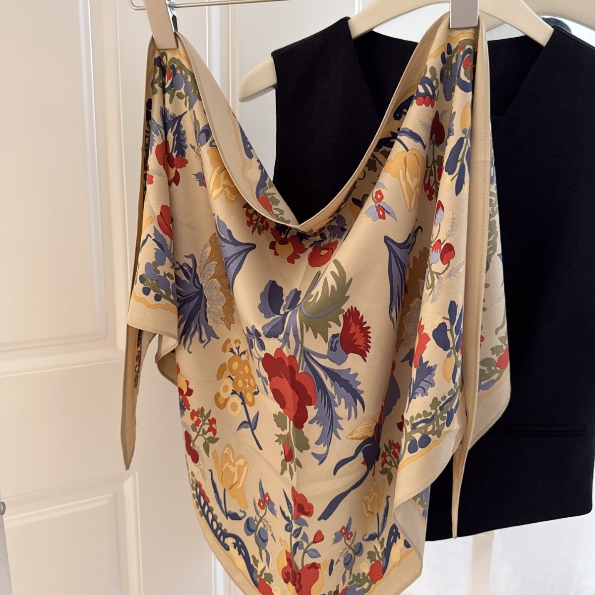 Écharpe Triangle florale polyvalente à la mode pour femmes, ceinture de taille, foulard décoratif, nouveau Style d'été, pour les déplacements élégants