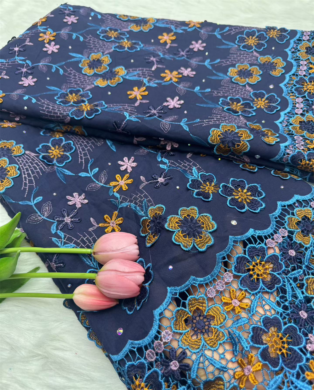 Voile suisse en dentelle suisse, avec des pierres appliquées de fleurs 3D, tissu africain en dentelle de Super qualité pour robe de mariée, 2026