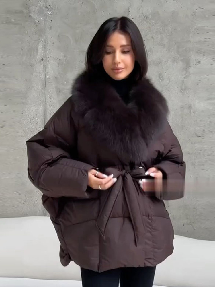 Manteau d'hiver pour femme, col en fourrure, manches chauve-souris, coupe ample, ceinture à la taille, veste chaude, coupe ample, couleur unie, vêtement d'extérieur tendance pour femme.