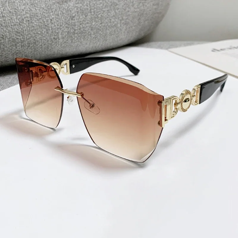 Lunettes de soleil classiques à monture géométrique pour femmes et hommes, style rétro œil de chat, élégantes, vintage, carrées, magnifiques Oculos pour femme