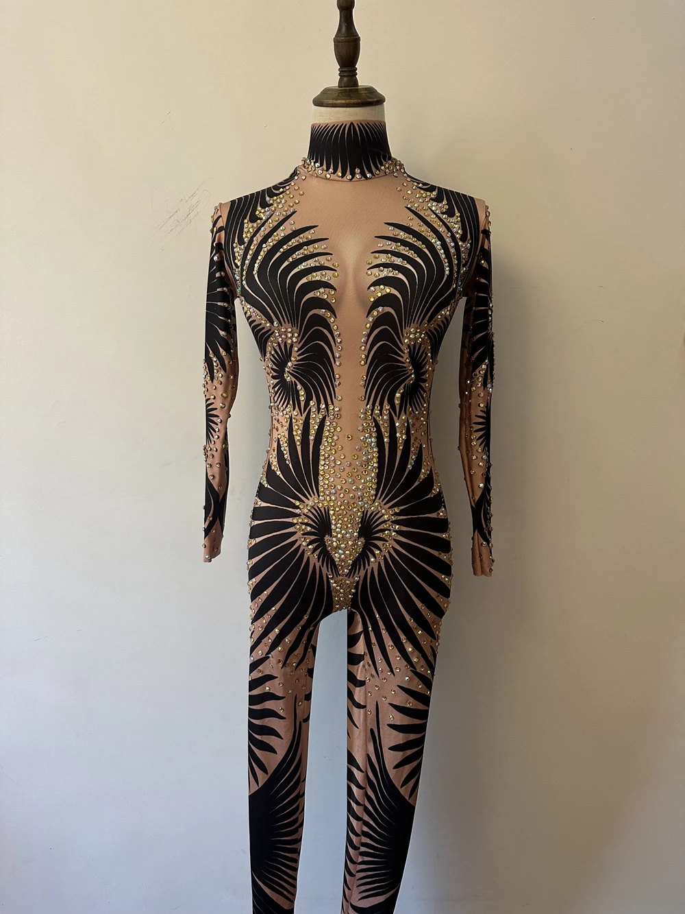 Costume de spectacle de danse pour femmes, vêtements de scène, tenue de boîte de nuit, combinaison à strass scintillants