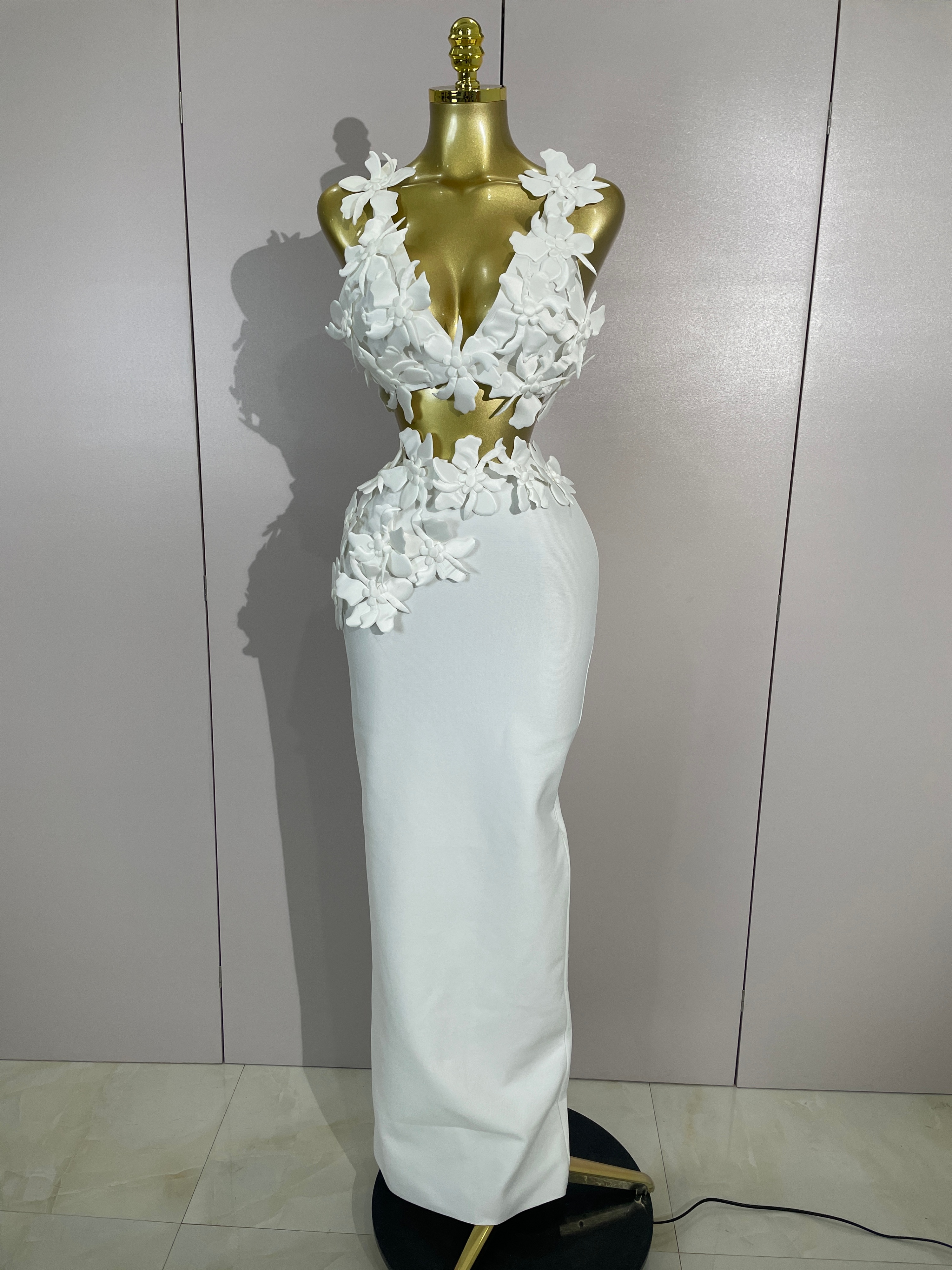 Robe longue moulante blanche à fleurs sexy pour femme, ensemble deux pièces, col en V, pour soirée, bal de promo, boîte de nuit, fête d'anniversaire