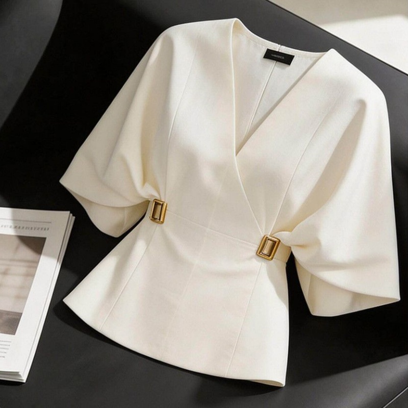 Chemisier élégant pour femme de bureau, col en V, manches chauve-souris, avec boucle à la taille, couleur unie blanche, chemise d'été tendance, vêtement formel pour femme