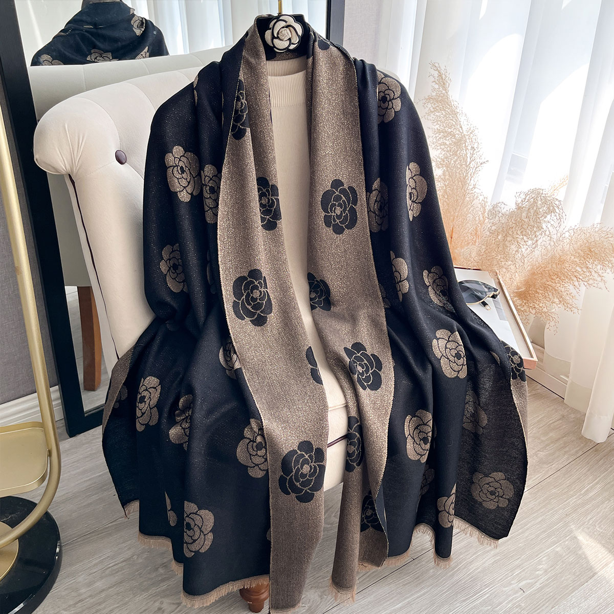 Nouvelles dames musulmanes Hijab fil doré longue écharpe printemps et automne Protection solaire écharpe camélia châle Foulard enveloppement Foulard