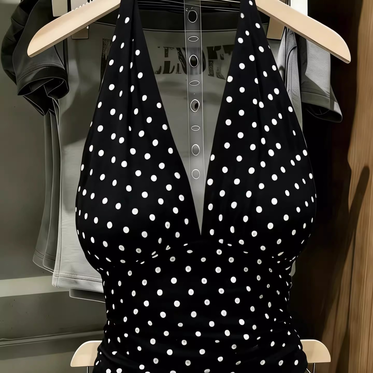 Débardeur plissé sans manches à pois pour femme, col en V profond, style Y2K, avec volants, à lacets, pour la plage