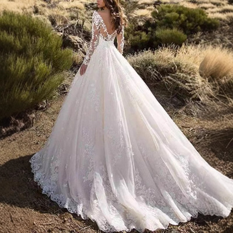 Nouvelle Robe de Soirée Femme Sexy en Dentelle de Luxe avec Traîne Florale et Grand Volant