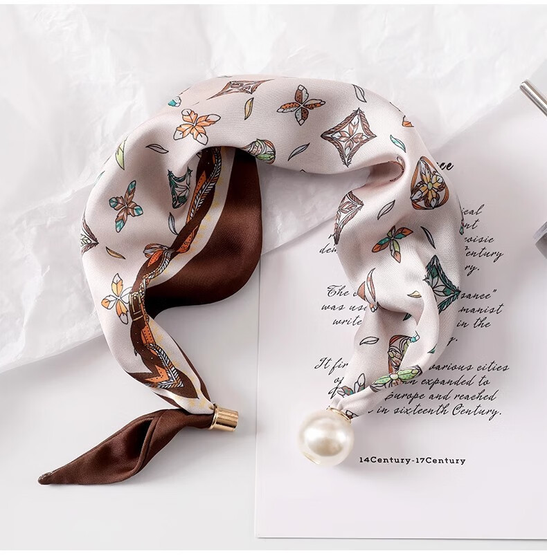 Foulard en Soie de Luxe avec Pendentif Perle Collier Ras du Cou, Chaîne Magnétique Fine, Boucle, Écharpe, Foulard Femme, Ruban de Marques de Luxe