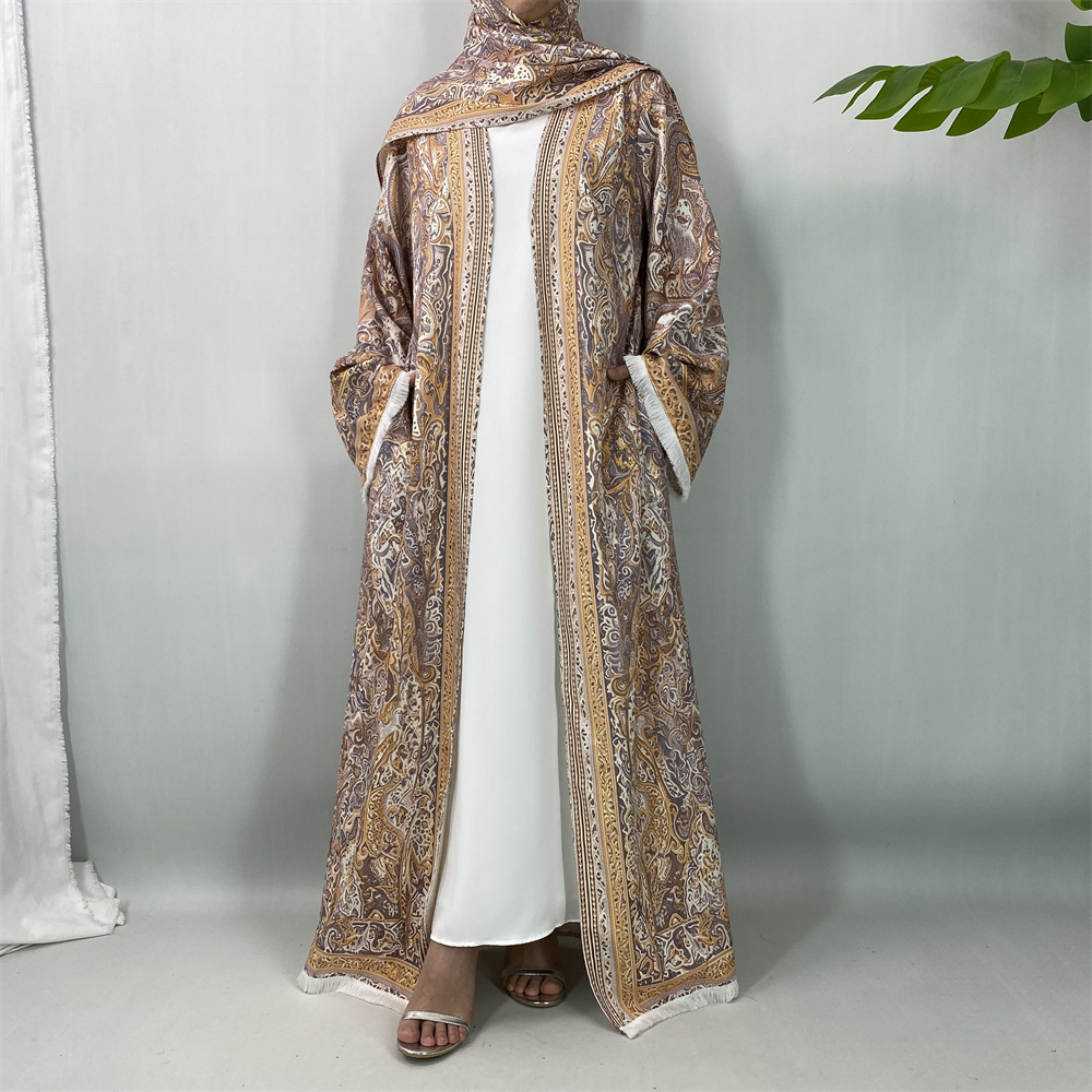Nouvelle Robe Modeste pour Femmes Musulmanes de Dubaï, Élégante Robe Arabe Femme Hijab Africaine à Pompons, Abaya Islamique à Manches Longues, Robe Turque