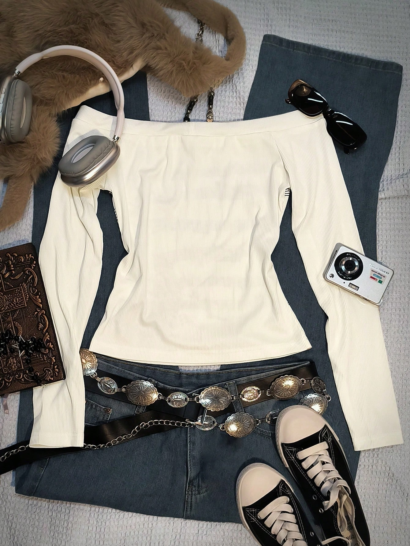 T-shirt rétro à manches longues et coupe ajustée pour femme, tendance