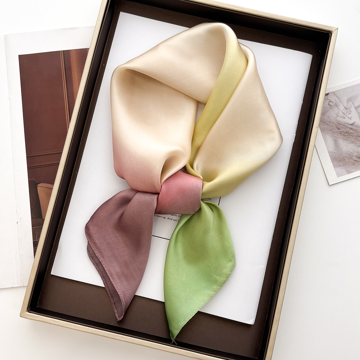 Foulard carré en Satin imprimé de luxe pour femmes, Imitation soie, respirant, coupe-vent, accessoire de mode, 2025