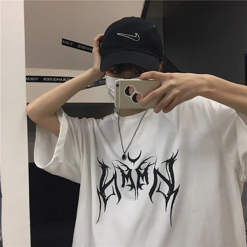 Femmes T-shirt Hip-Hop lâche Punk lettre impression hauts T-shirt noir femme été T-shirt graphique T-shirt femme mignon hauts T-shirt